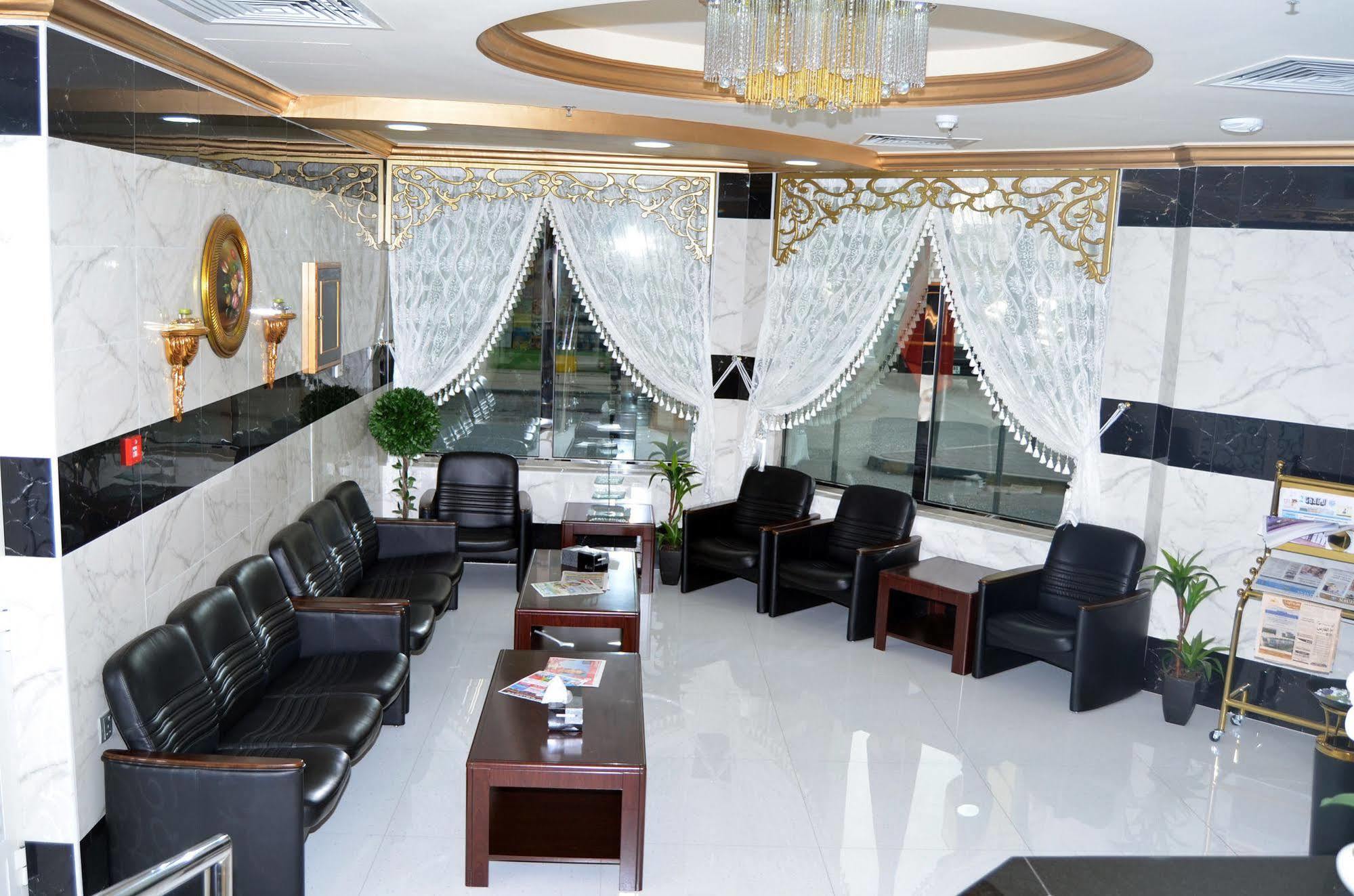 Al Khaleej Plaza Furnished Apartments Llc Adžmán Exteriér fotografie