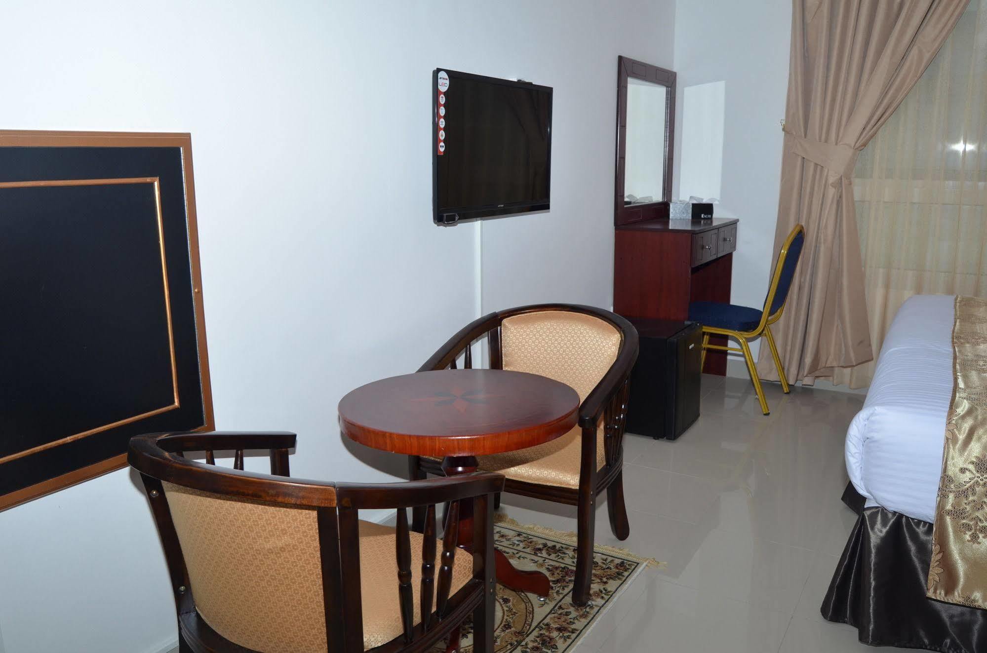 Al Khaleej Plaza Furnished Apartments Llc Adžmán Exteriér fotografie