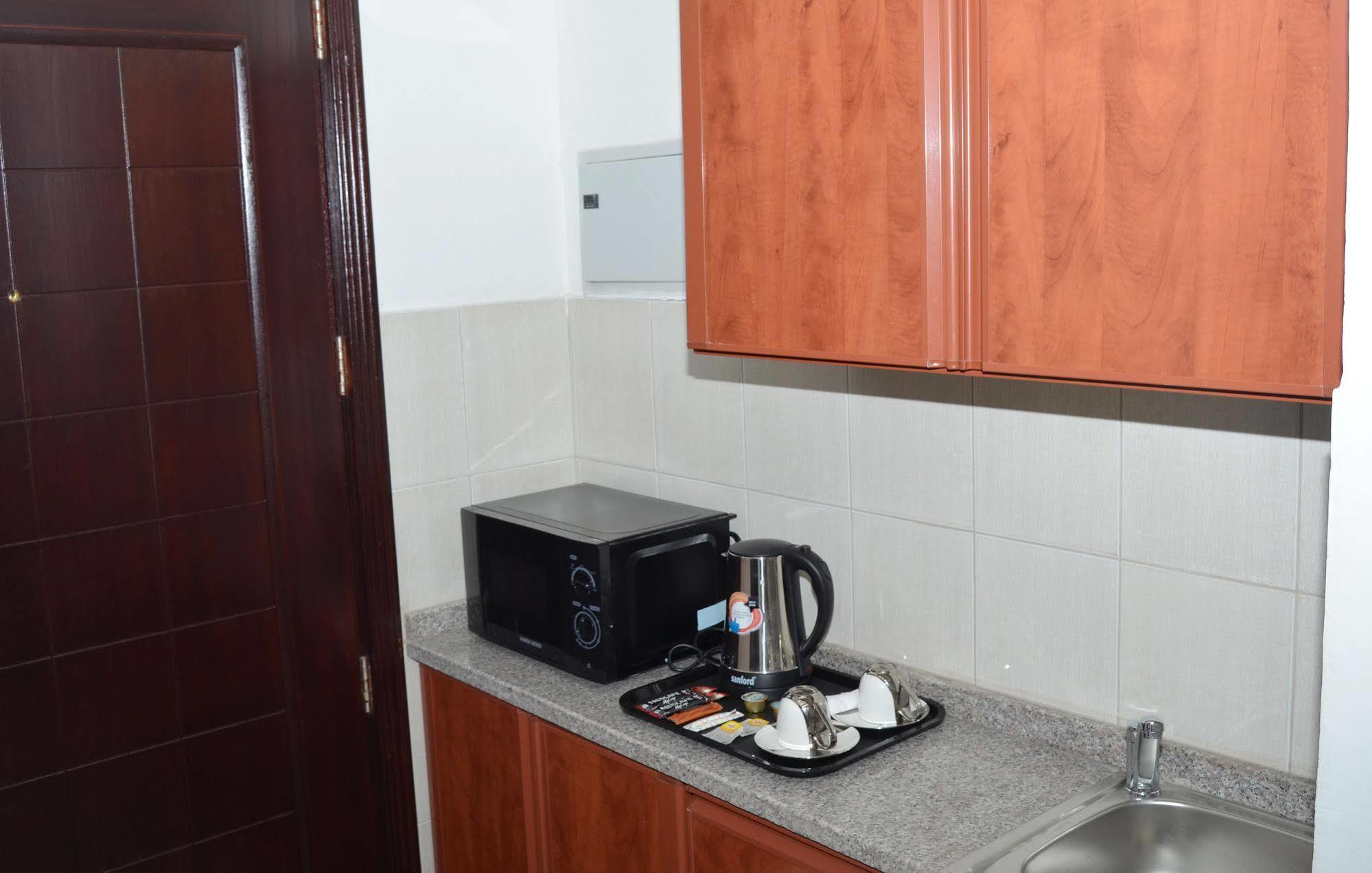 Al Khaleej Plaza Furnished Apartments Llc Adžmán Exteriér fotografie